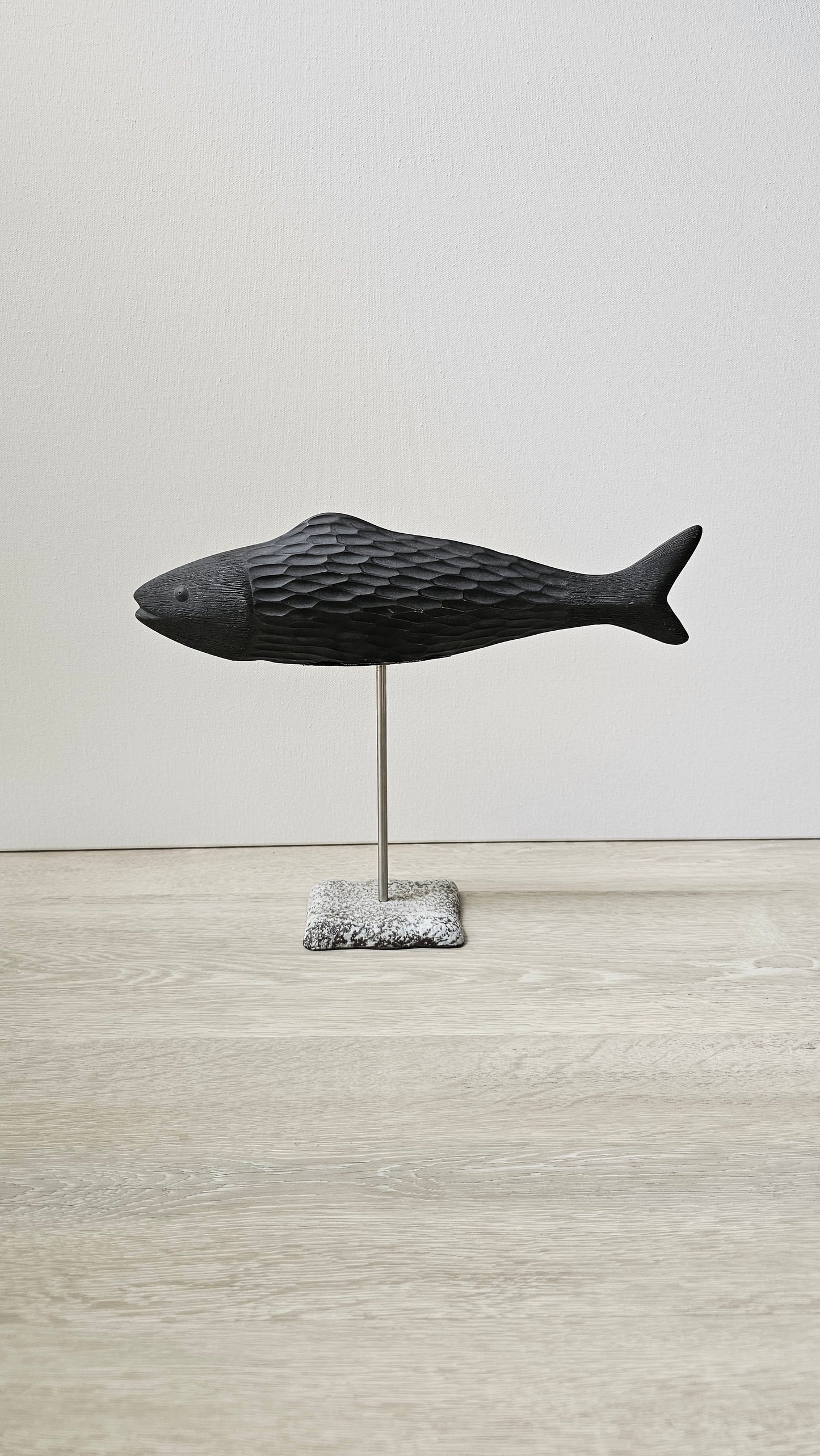 Fish Stand - Large