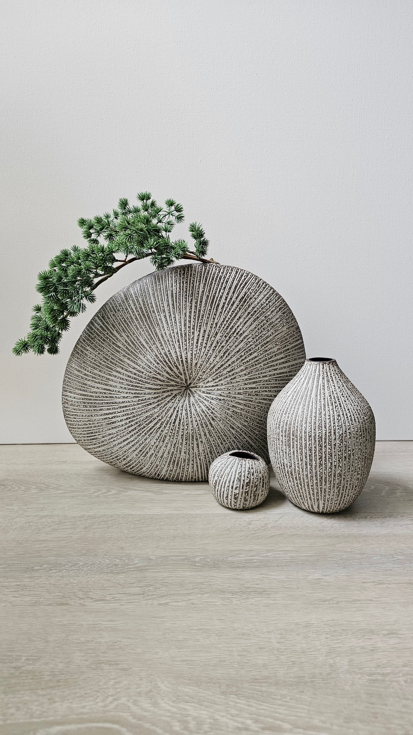 Serenity - Chomcharm Vase - XLarge