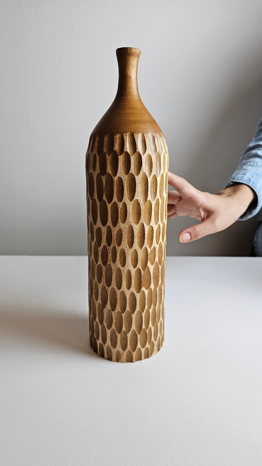 Mango Wood Vase 1.1.1