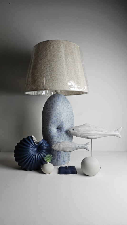 Chomcharm Tall Blue Fine Lines Table Lamp