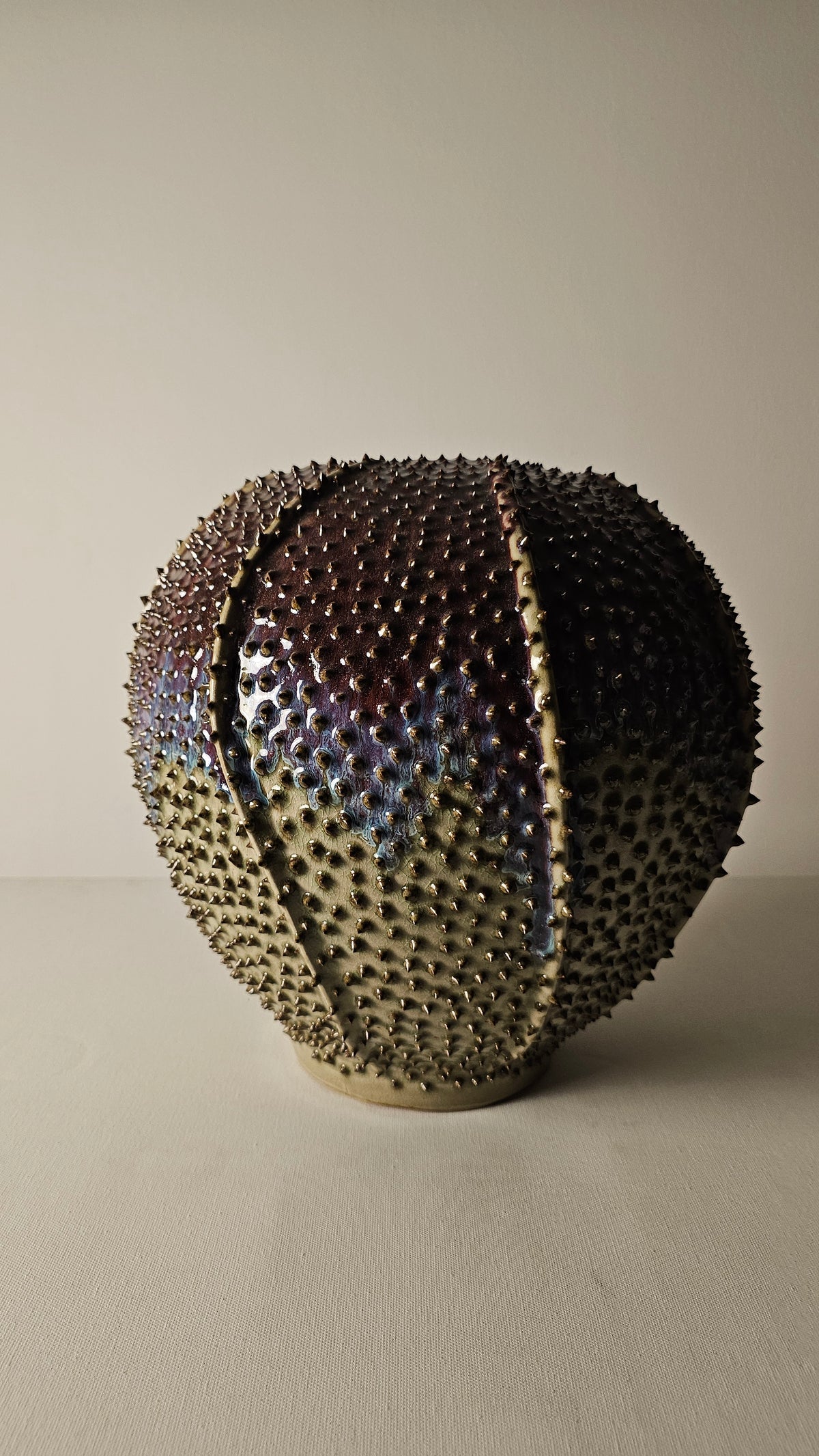 Atlantis Thorn Coral Vase