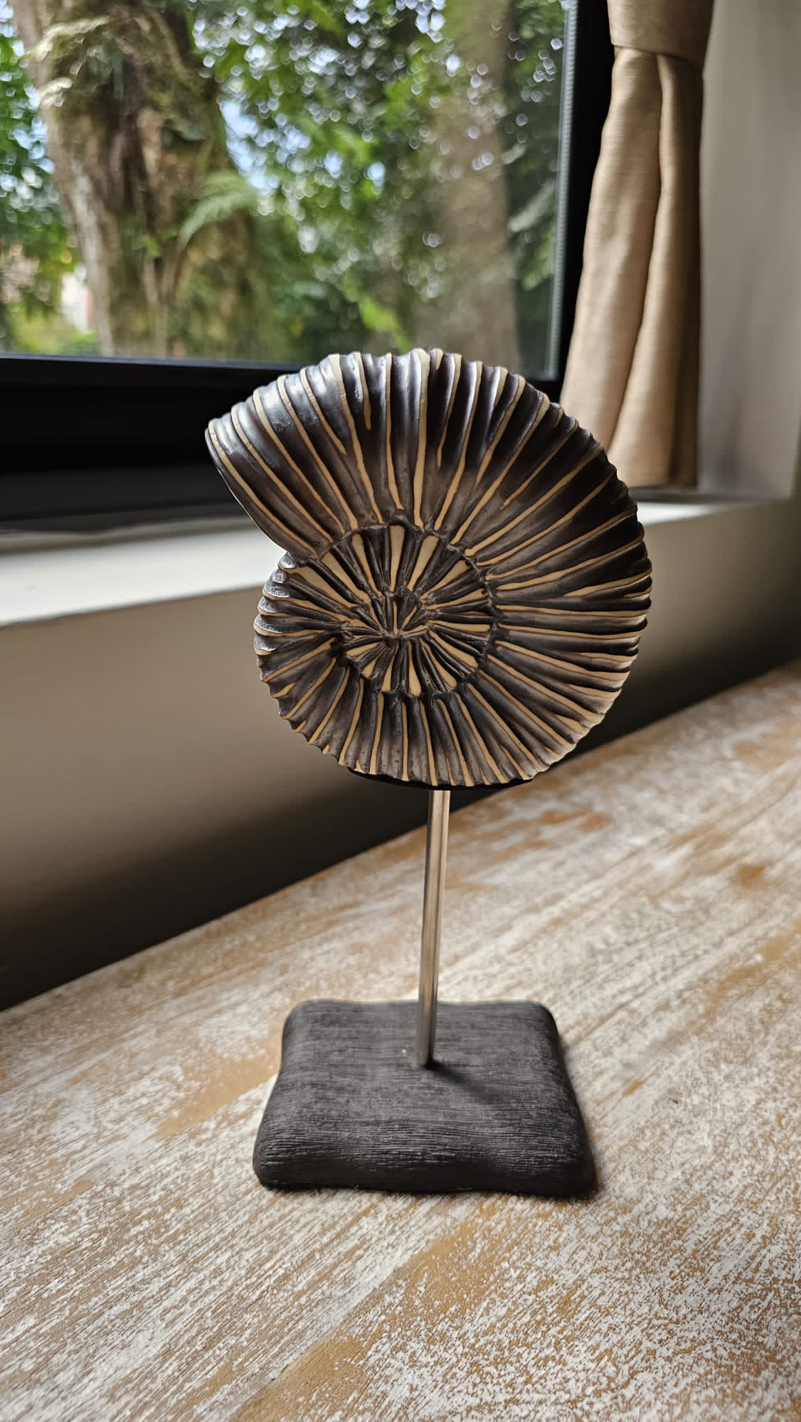 The Shell Stand - Small