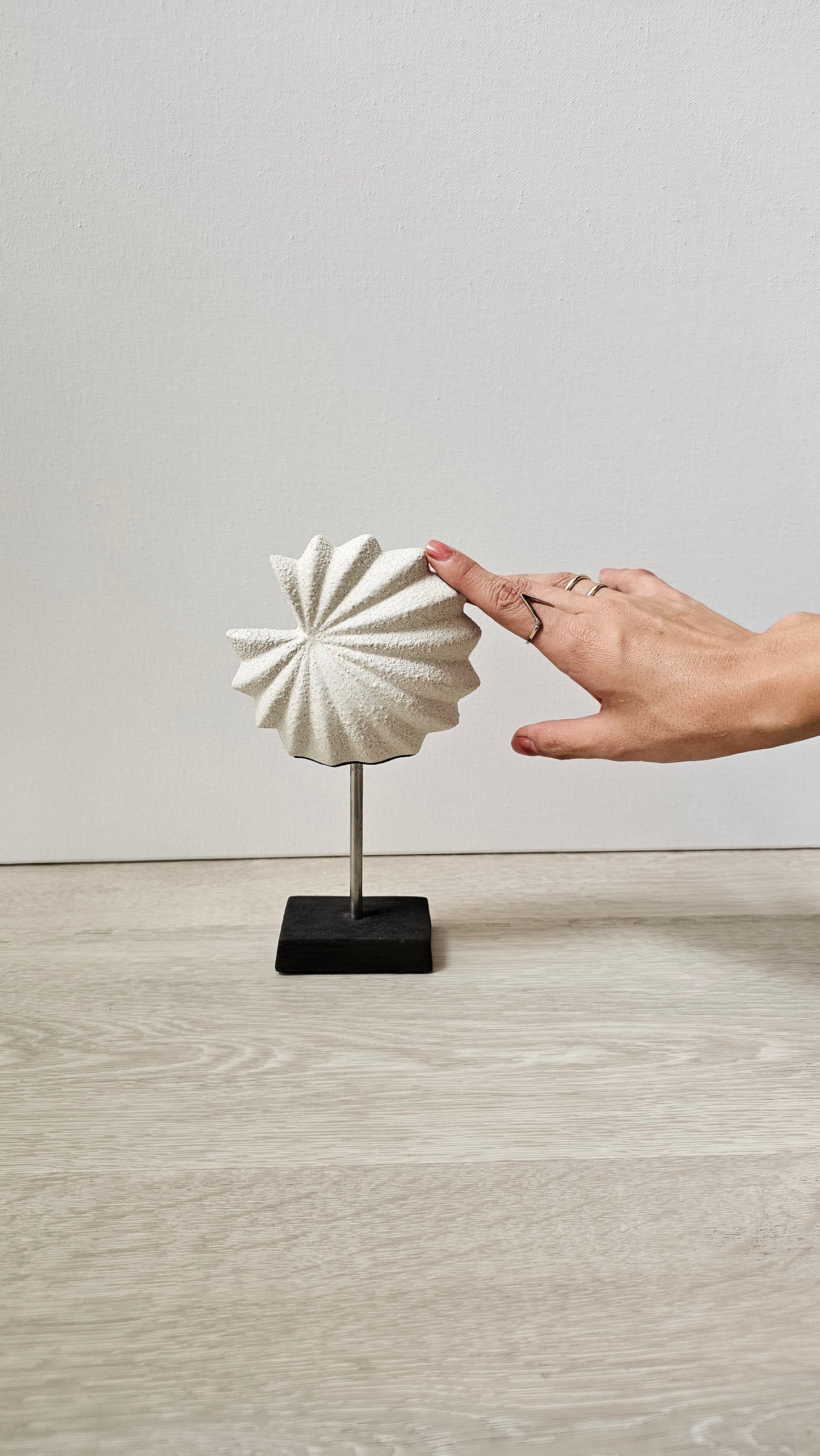 The Palm Stand - Small