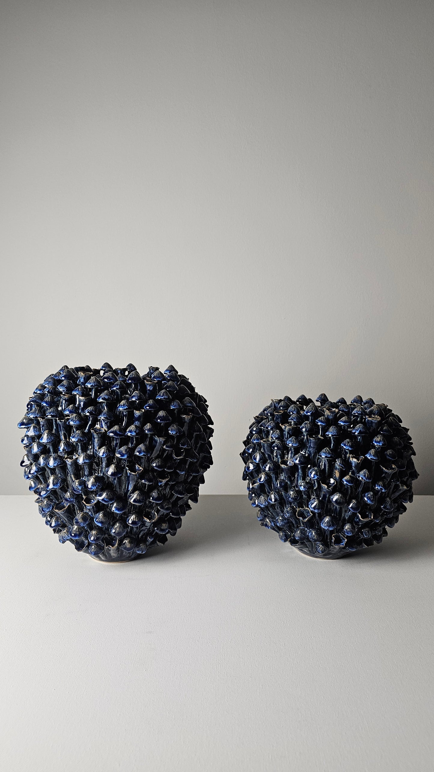 Atlantis Midnight Coral Vase