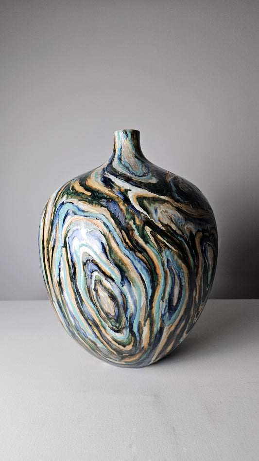 Santorinia Whirl Vase