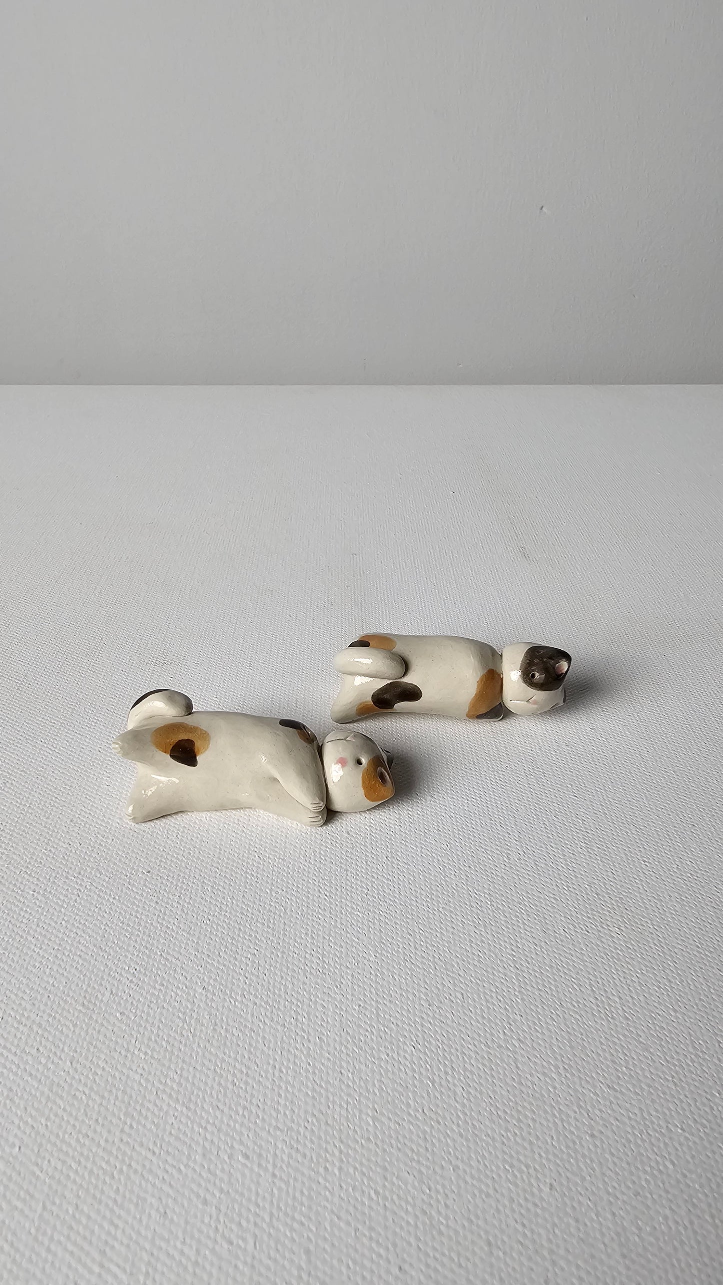 Relaxed Calico Chopstick Rests