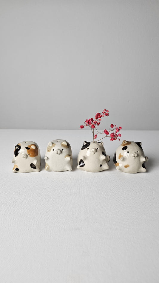 Pouchy Kitty Pocket Vases
