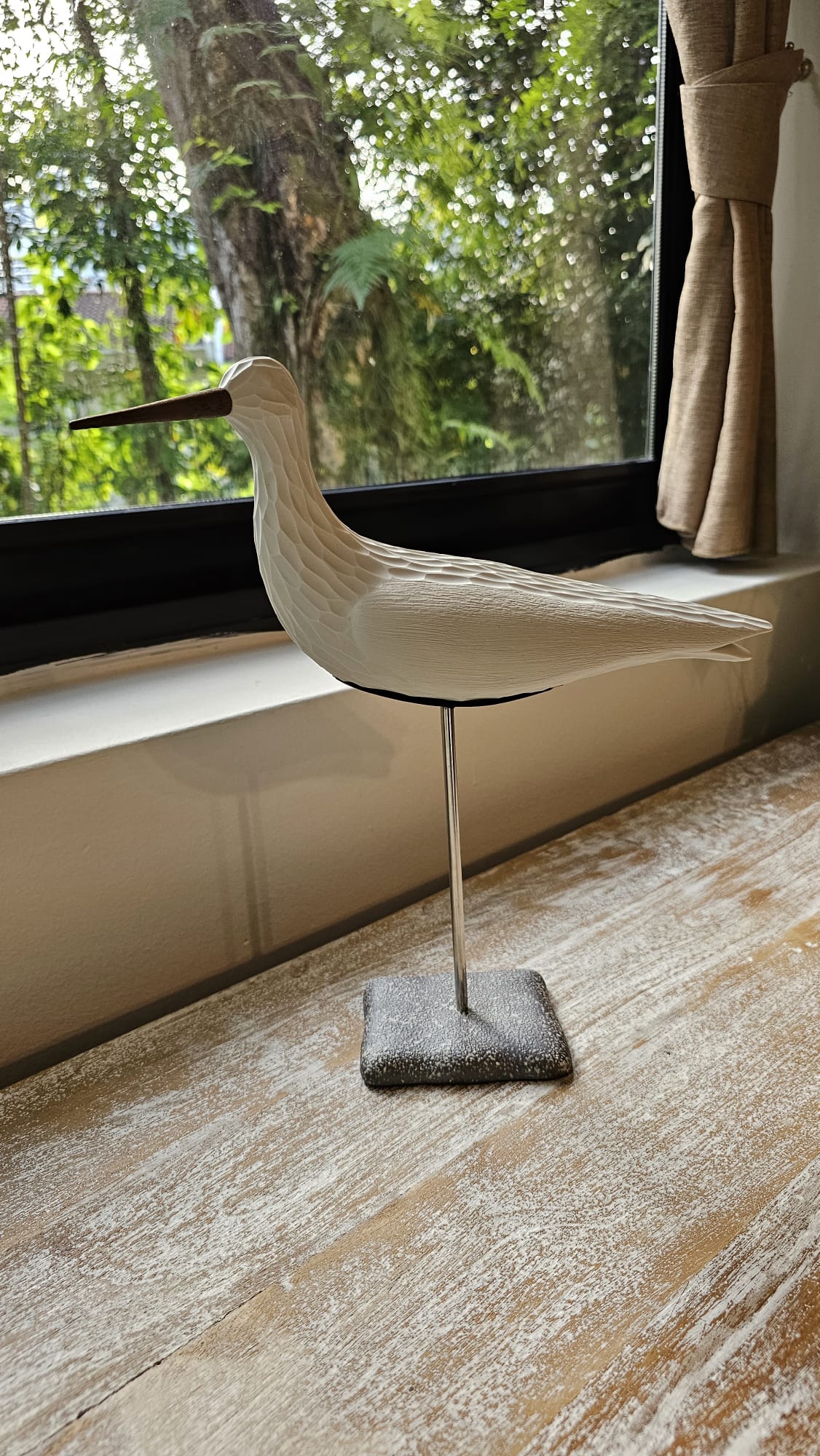 The Bird Stand With Long Beak - Large